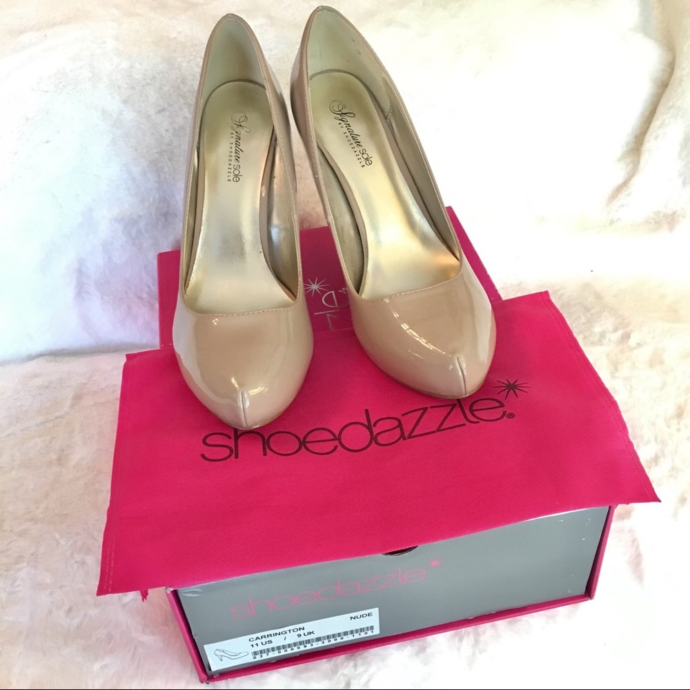 Shoedazzle “Carrington” Signature Sole heels - Picture 3 of 6